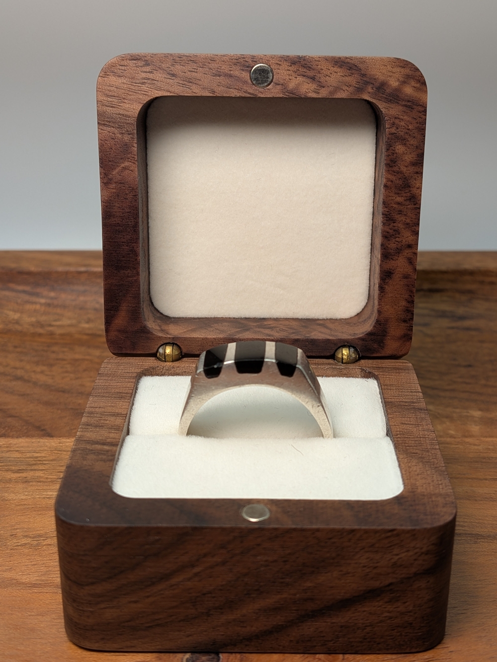 Vintage Mexican 925 Sterling Silver Black Onyx Channel Inlay Statement Ring